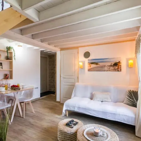 Le Refuge 3* Juaye-Mondaye